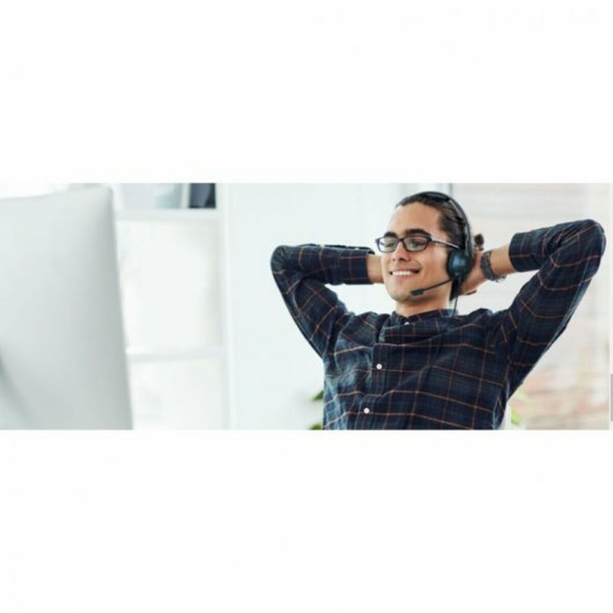 Hörlurar med Mikrofon Creative Technology HS-720 V2 Svart